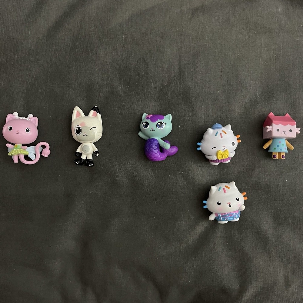 Gabby's Dollhouse Purrfect Replacement Figure Lot Cat Mini Figures